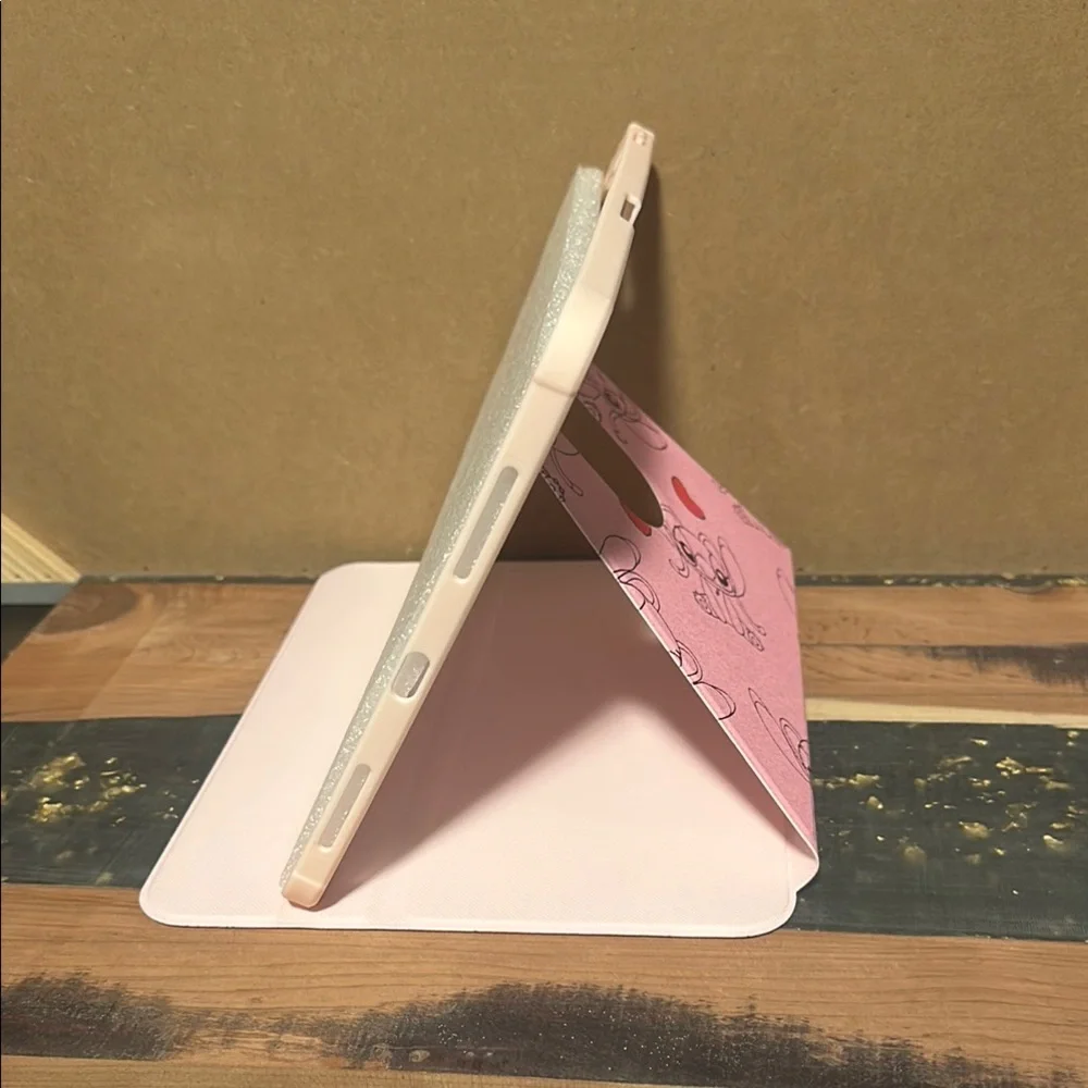 Angel/stitch iPad cover